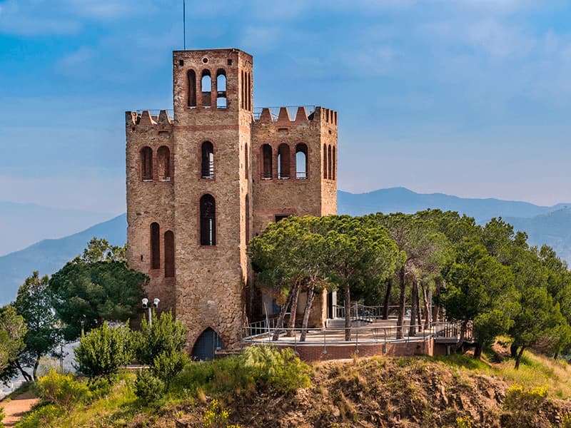 Lugar Castell de Torre Baró