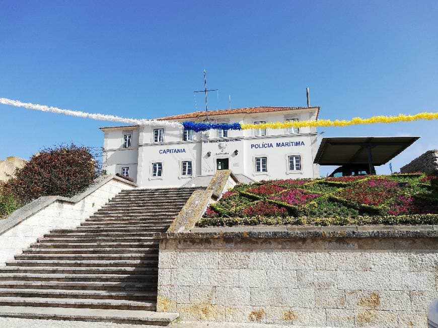 Place Polícia Marítima de Peniche