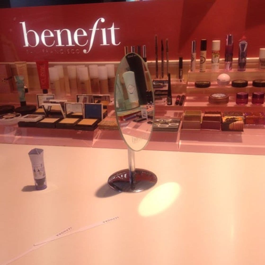 Place Benefit Cosmetics BrowBar Sephora Armazéns do Chiado