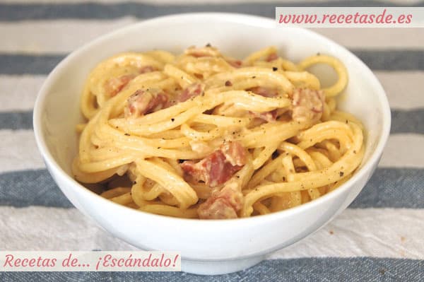 Moda Espaguetis a la carbonara con nata