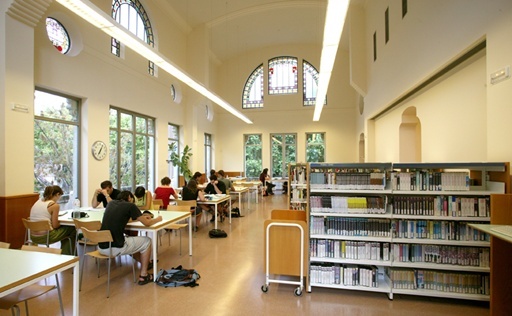 Lugar Biblioteca del Casino de Manresa