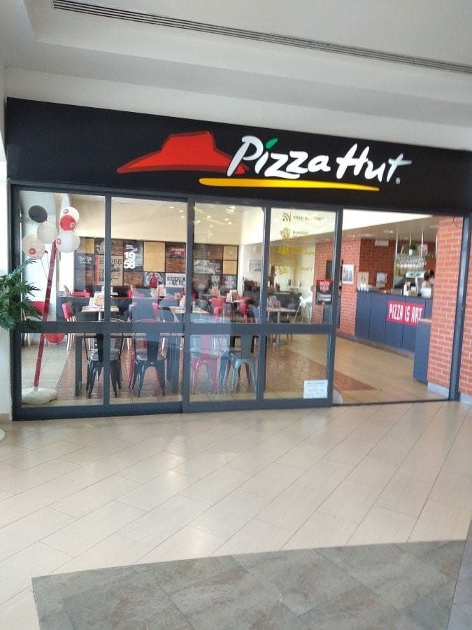 Restaurants Pizza Hut Albufeira Shopping