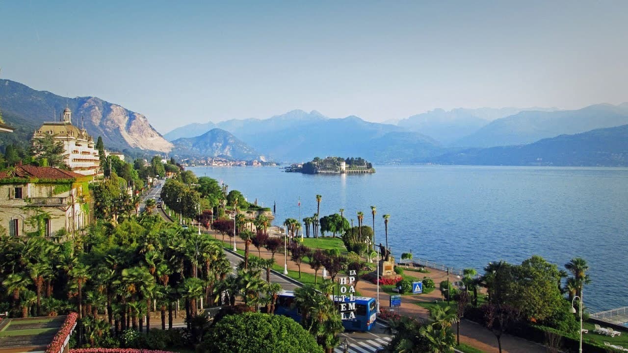 Place Stresa