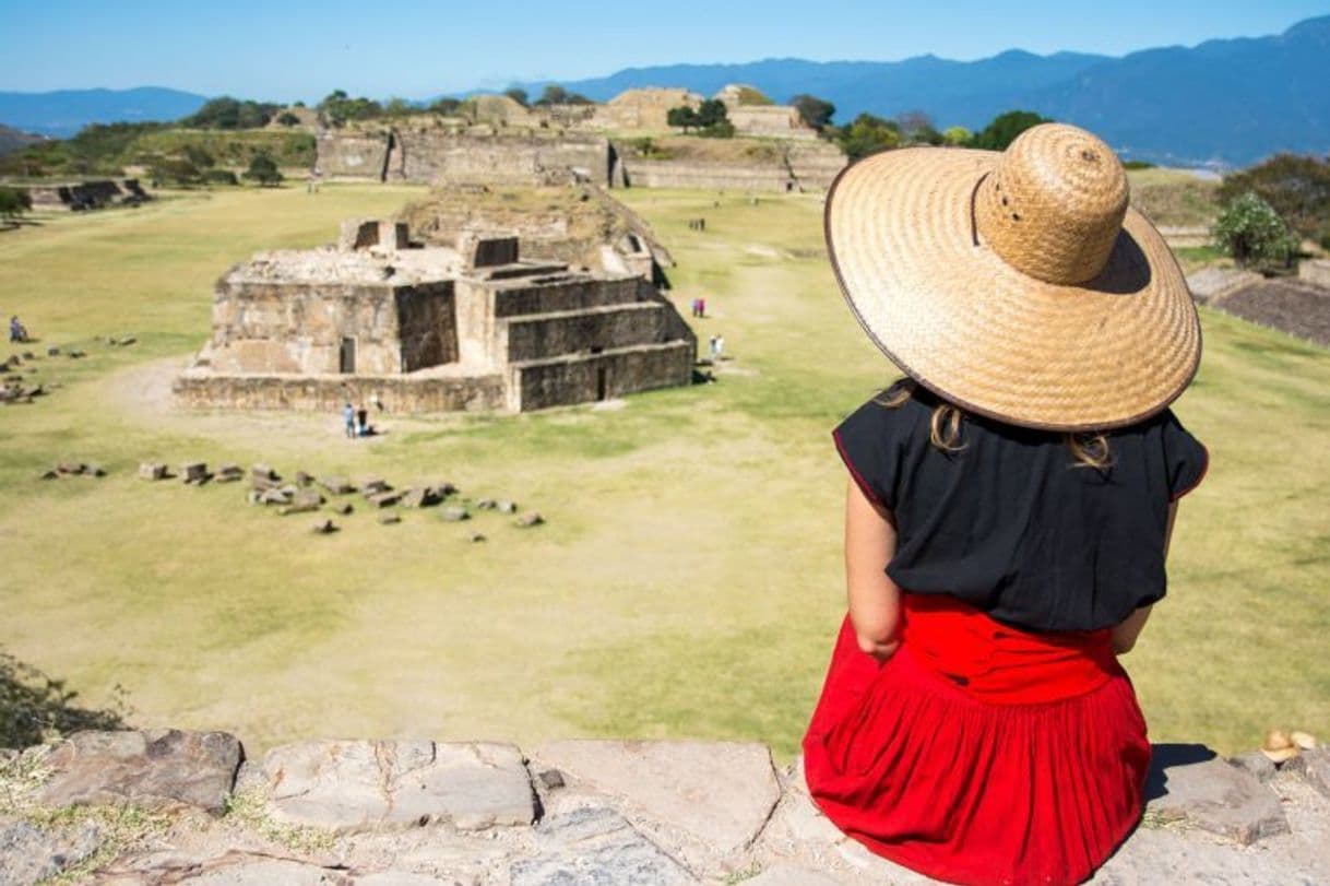 Place Monte Alban