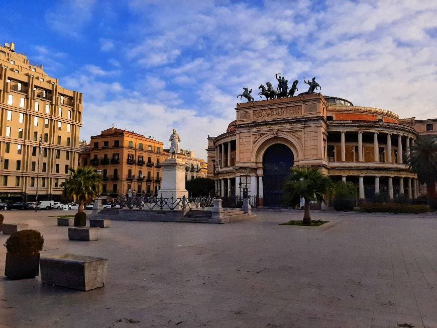 Lugar Teatro Politeama