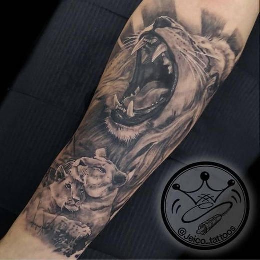 Moda Lion tattoo