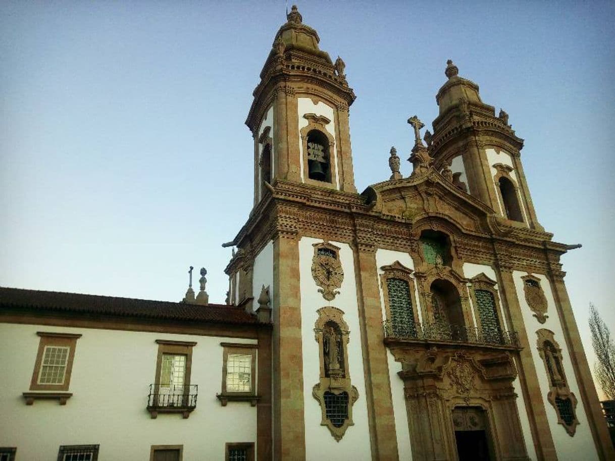 Place Mosteiro São Miguel De Refojos