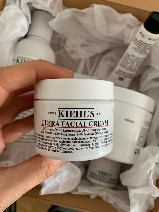 Product Ultra facial cream 