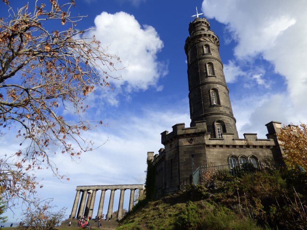 Restaurants Nelson Monument