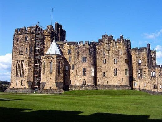 Place Alnwick Castle