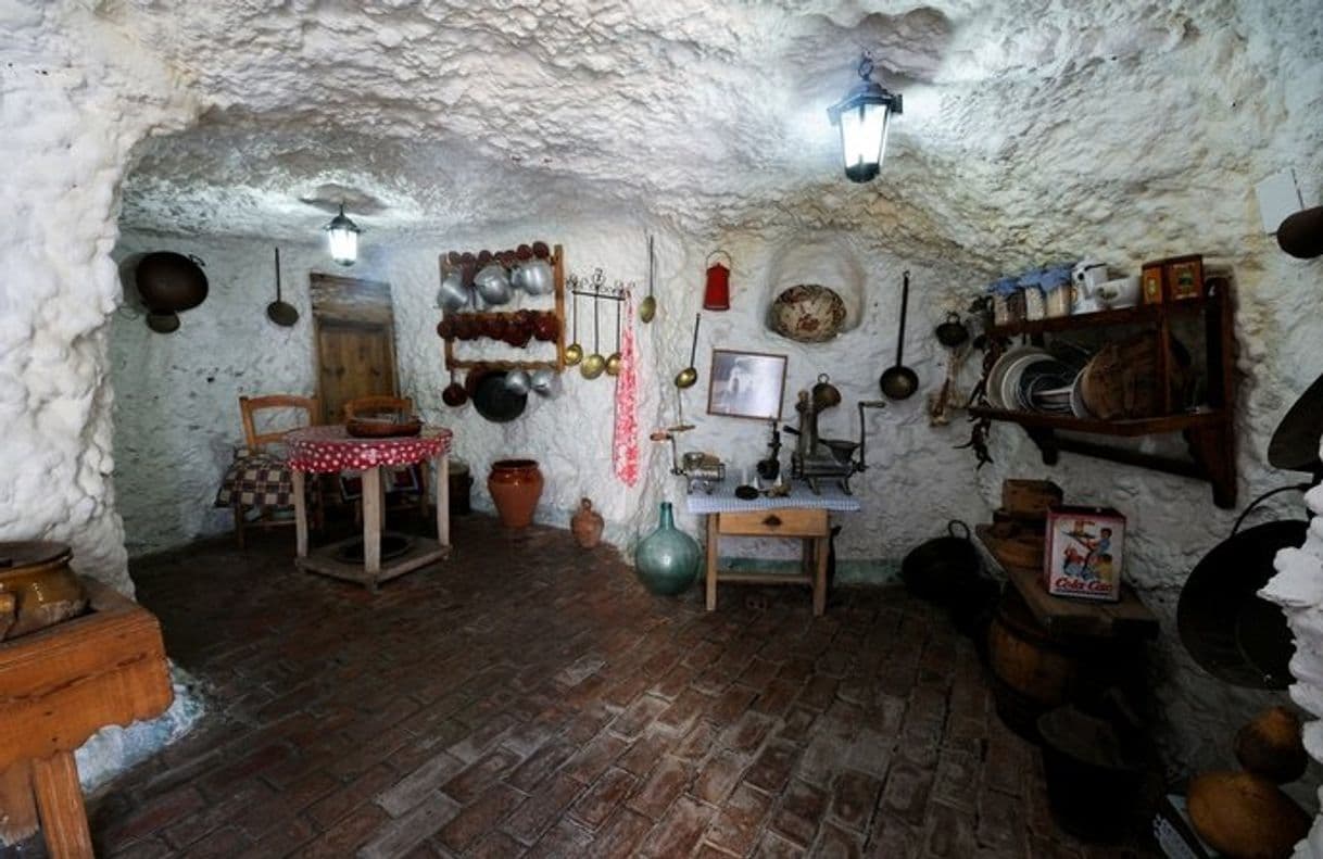 Lugar Museo Cuevas del Sacromonte