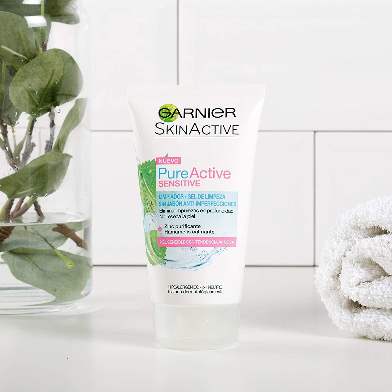 Belleza Garnier Skin Active Pure Active Sensitive Limpiador de poros sin Jabón Anti-Imperfecciones