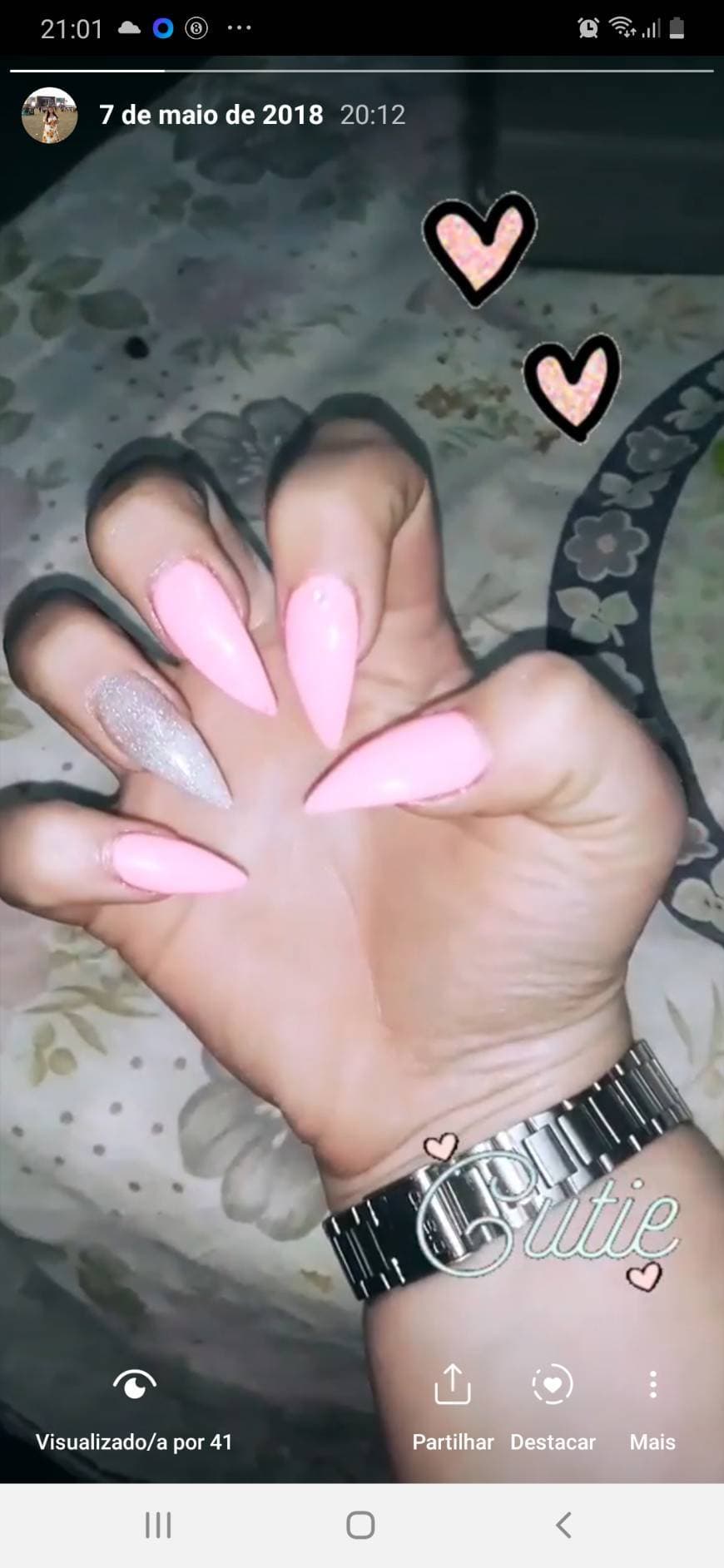 Fashion Unhas decoradas feito a mão. Unha verde limão com decoração de ...