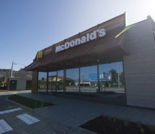 Restaurants McDonald's - Lourosa