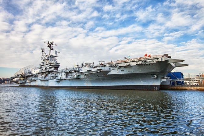 Lugar Intrepid Sea-Air-Space Museum