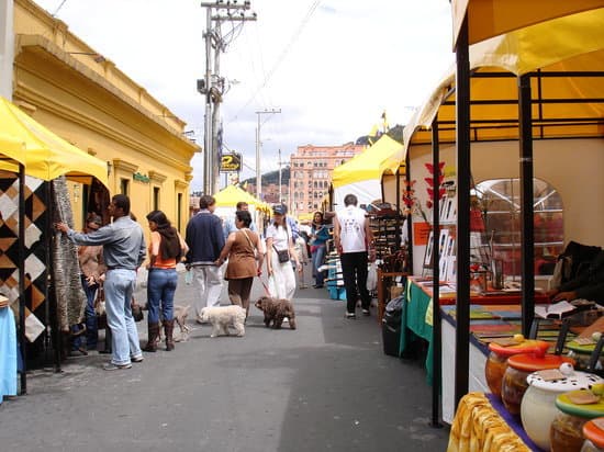 Lugar Plaza De Mercado Usaquen