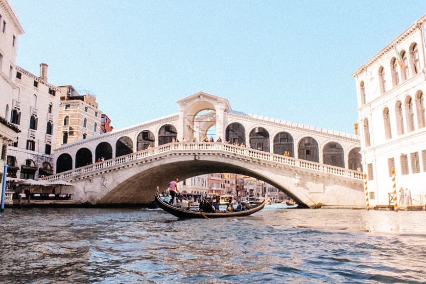 Place Puente de Rialto