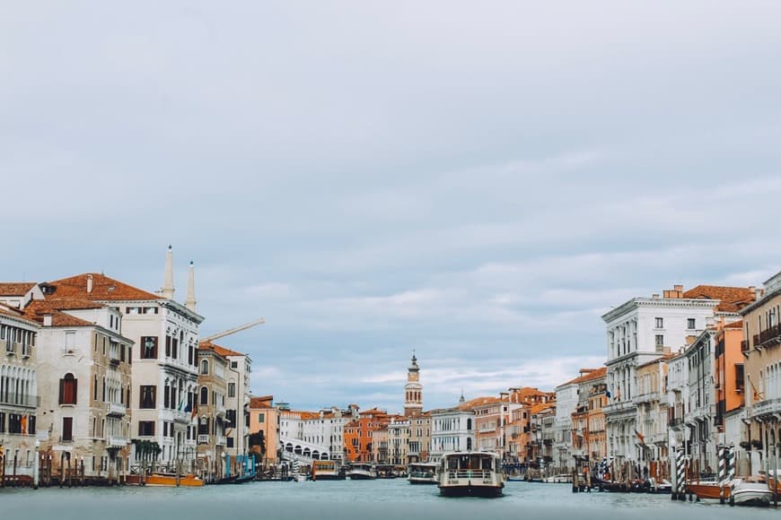 Place Gran Canal de Venecia