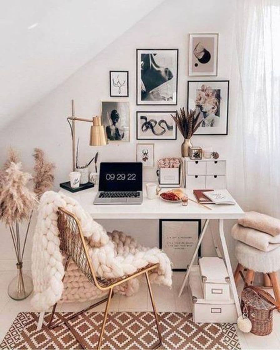 Fashion Aesthetic room 