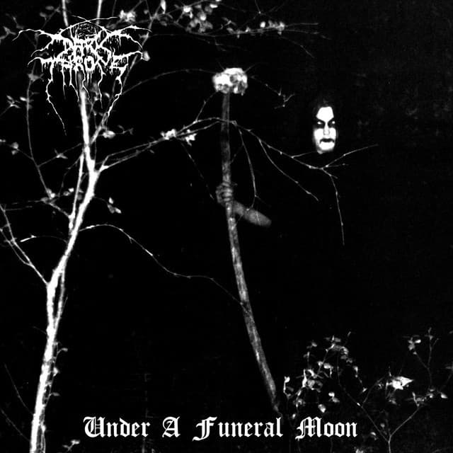 Canción Under a Funeral Moon - Studio