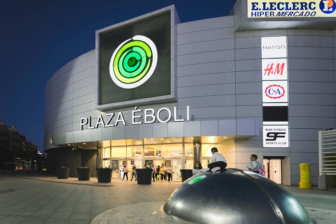 Place Plaza Éboli Centro Comercial