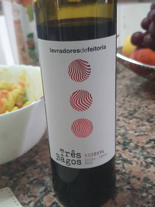 Place 2017 Lavradores de Feitoria Três Bagos Reserva red 1x75cl