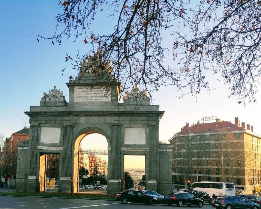 Place Puerta de Toledo