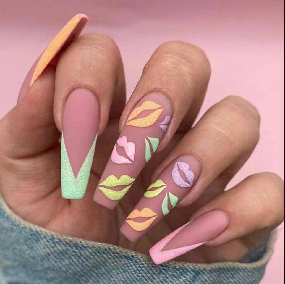 Moda Unhas decoradas 