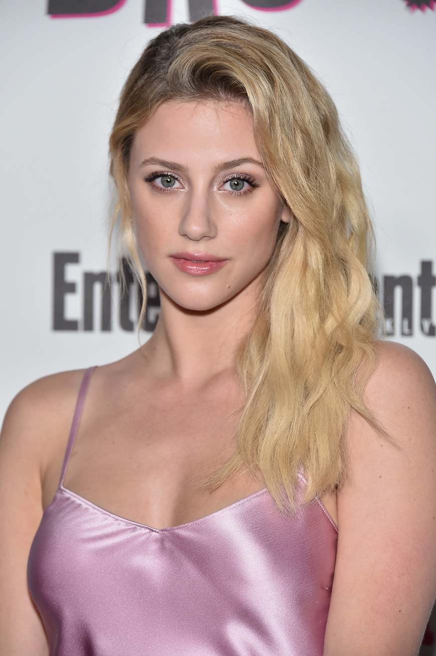 Fashion Lili Reinhart