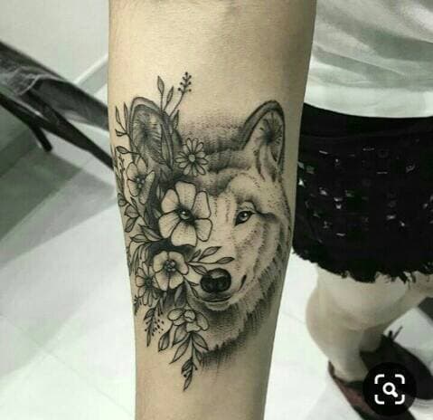 Fashion ~Tatuagem de lobo No braço~