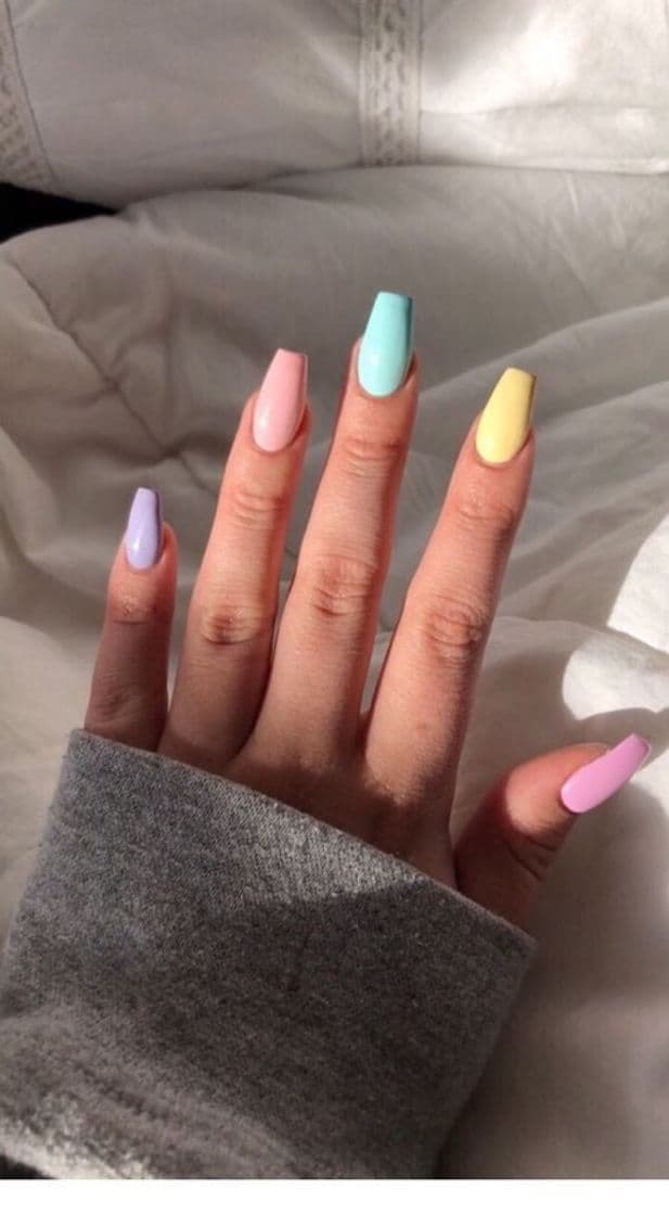 Moda Unhas Coloridas