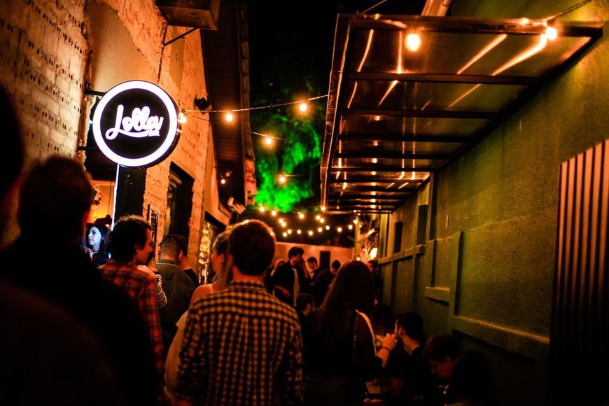 Lugar Lolla Bar