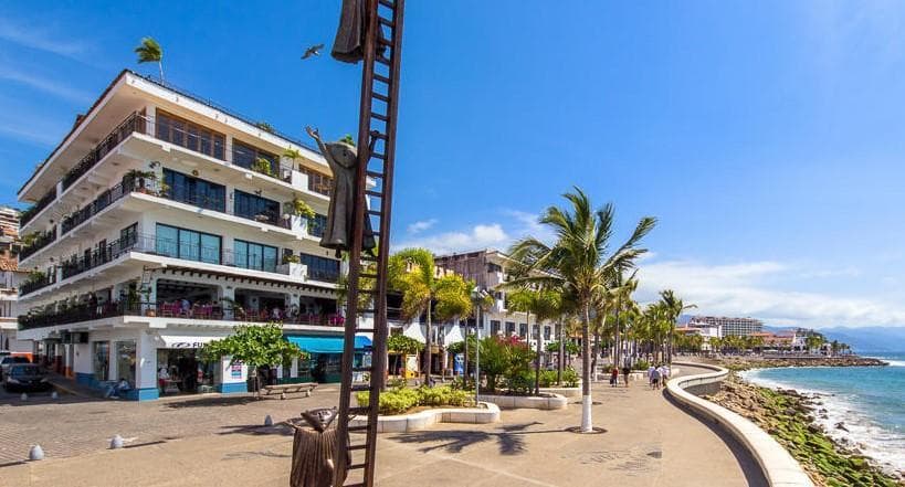 Place Malecon Puerto Vallarta