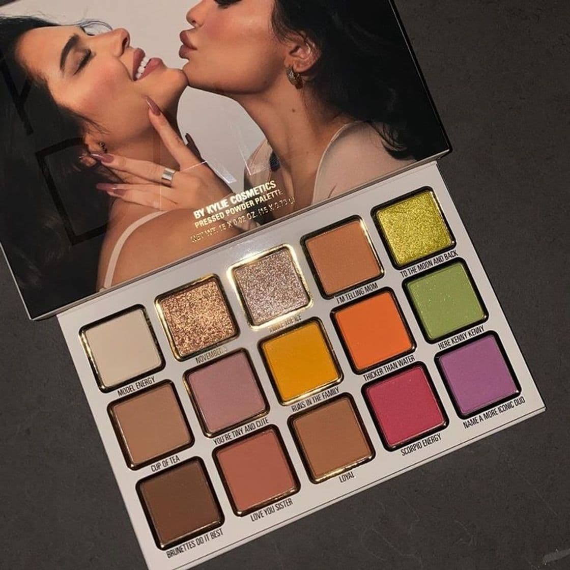 Product KENDALL PRESSED POWDER PALETTE