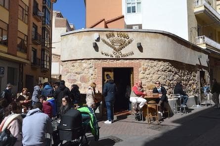 Restaurants El Lobo El rey de los pinchitos