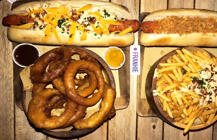 Restaurantes Frankie Hot Dogs