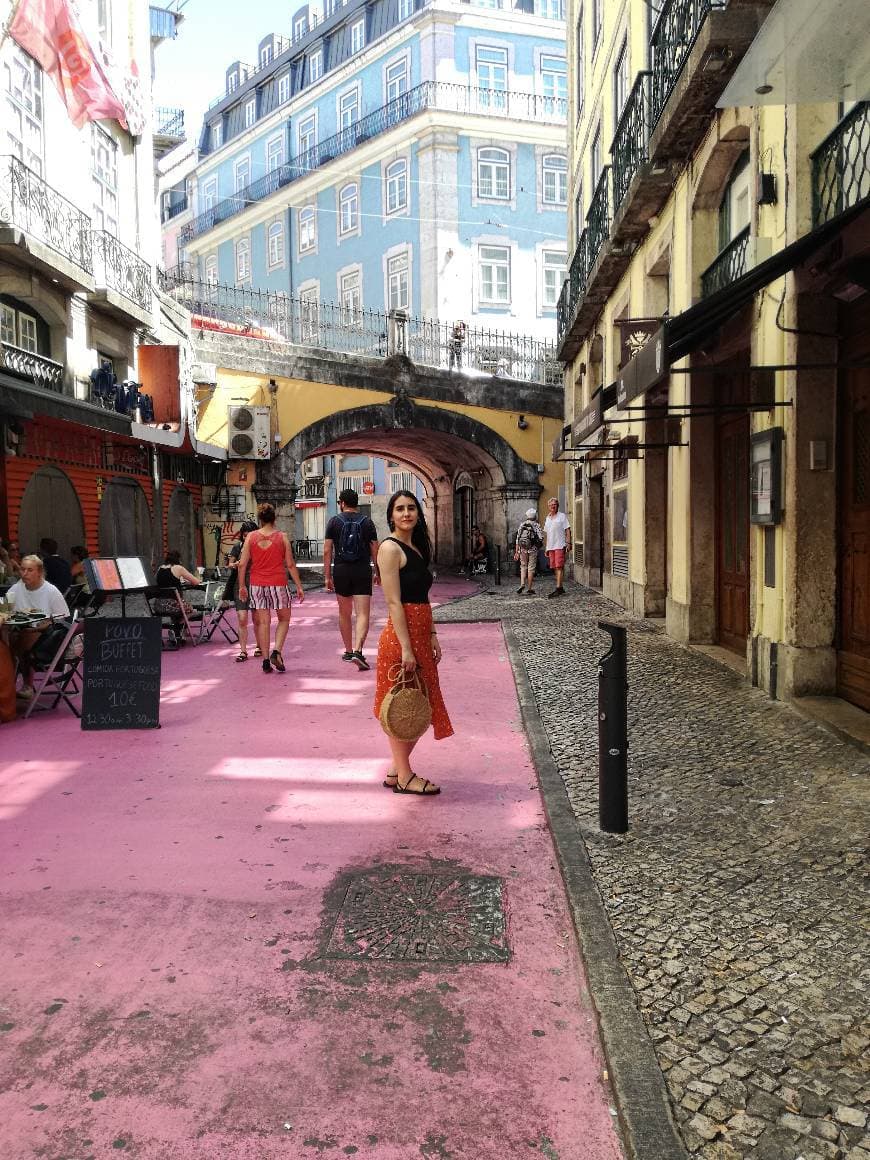 Place The Pink Street