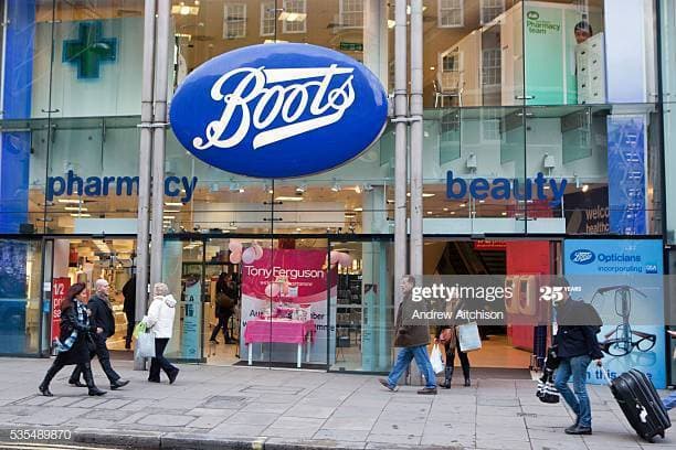 Place Boots Oxford Street