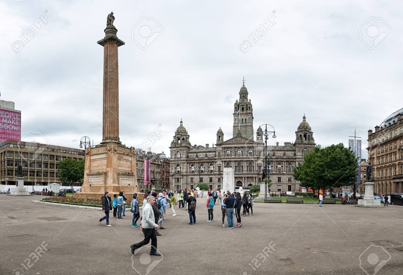 Lugar George Square