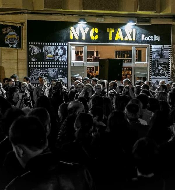 Restaurantes NYC TAXI RockBar