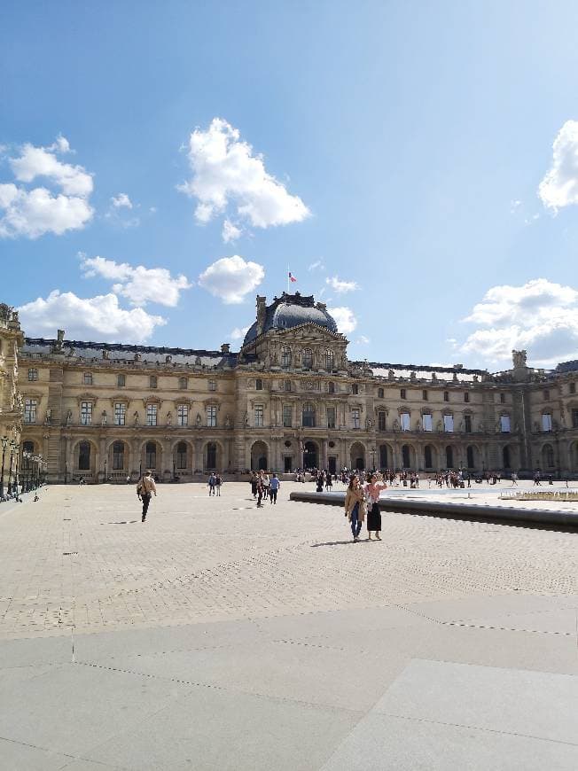 Lugar Museo del Louvre