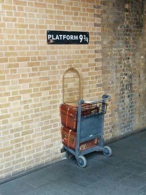 Lugar The Harry Potter Shop at Platform 9¾