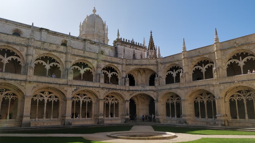 Place Monasterio de los Jerónimos de Belém