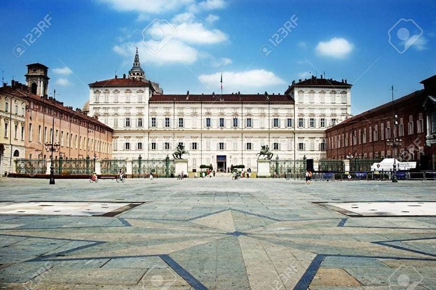 Place Piazza Castello