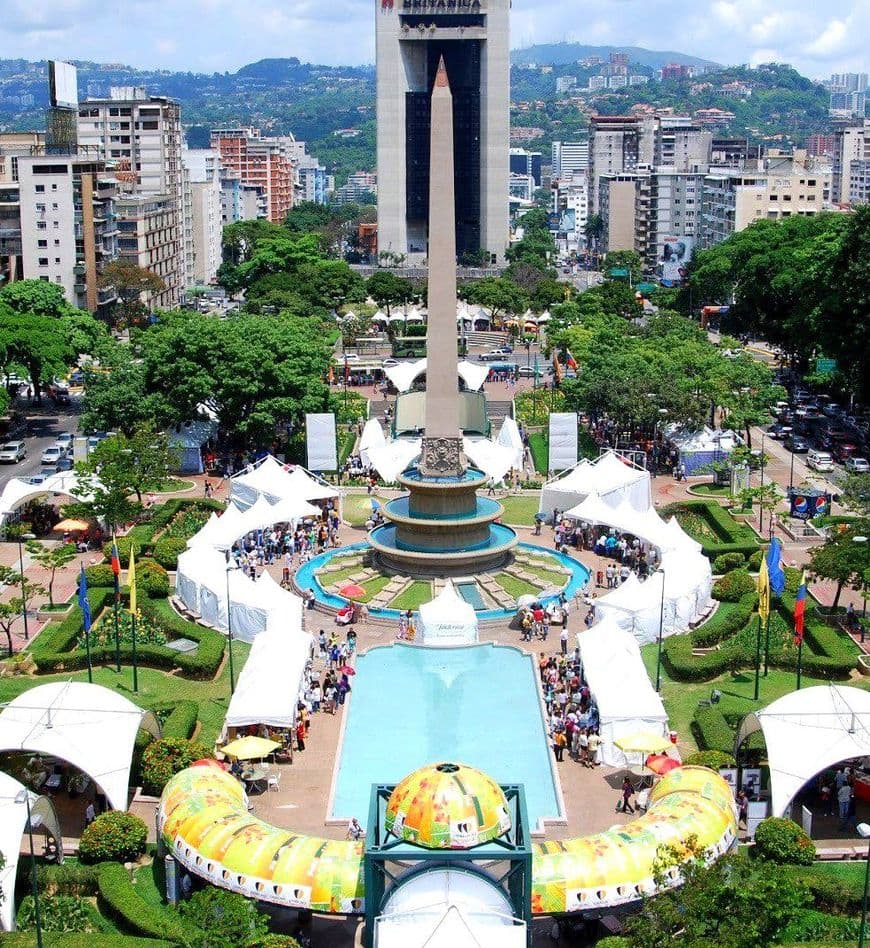 Place Plaza Altamira