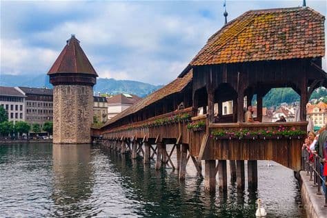 Place Kapellbrücke