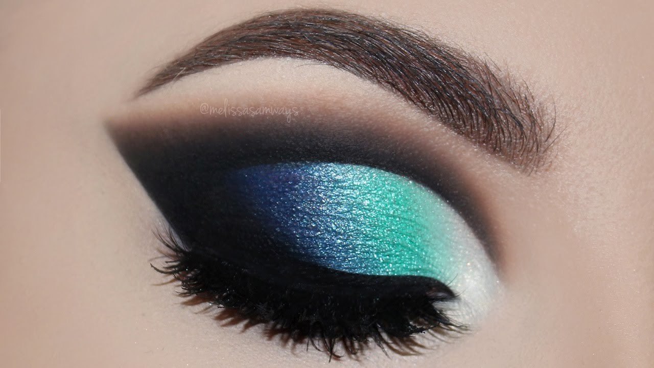 Fashion MAQUIAGEM AZUL COM CUT CREASE - PASSO A PASSO ...