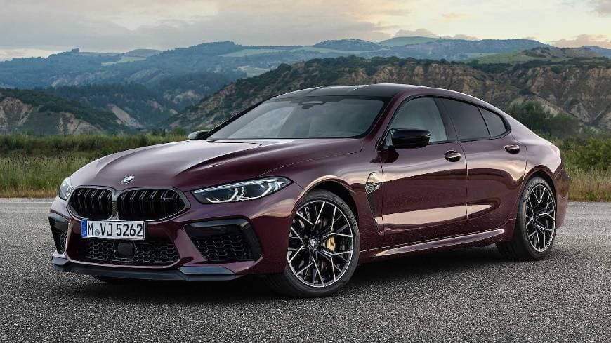 Moda BMW M8