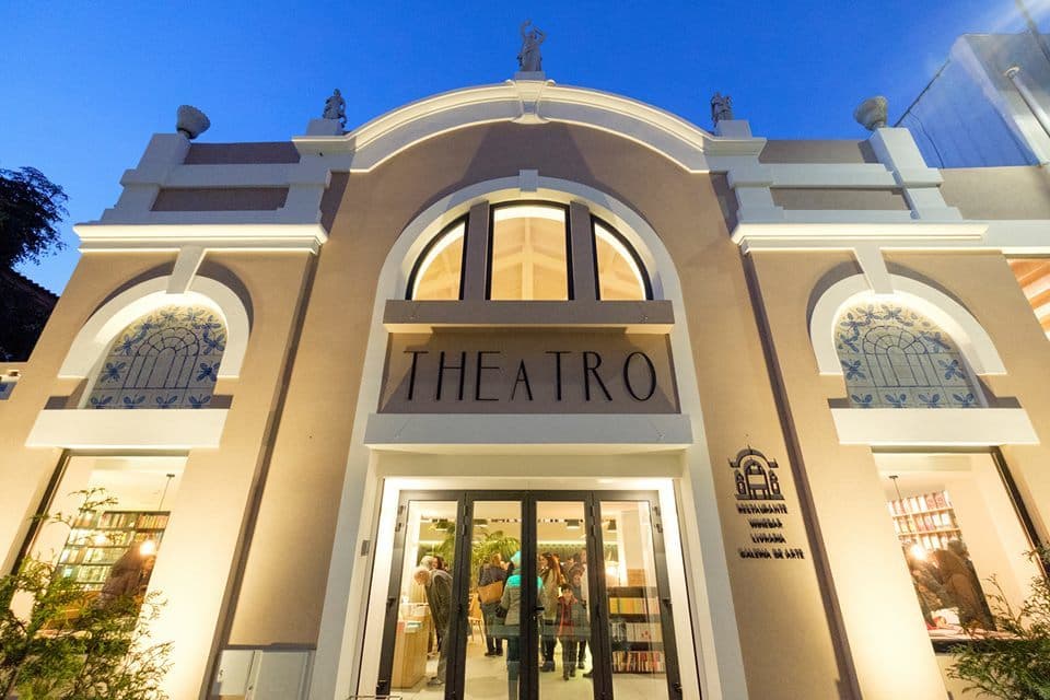 Restaurants Theatro