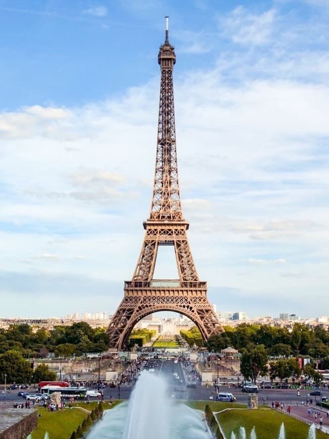 Place Torre Eiffel